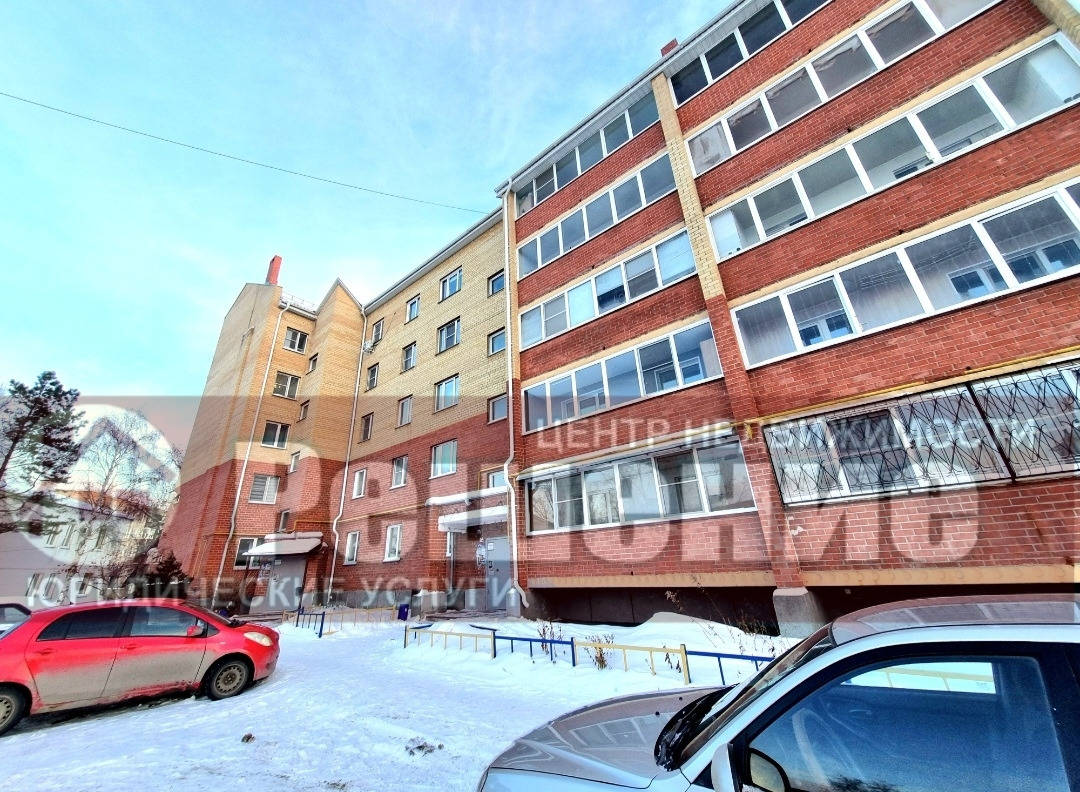 Двушка в кирпиче под 6% — ваш семейный вариант в Копейске 🏡✨

Почему кирпичный дом — это любовь навсегда?
🔹 Тепло зимой и прохлада летом — стены дышат
🔹 Отличная звукоизоляция — соседи не в курсе ваших дел
🔹 Надёжность и долговечность — дом простоит ещё лет 100

📍 Рядом всё для жизни:
• Детский сад 